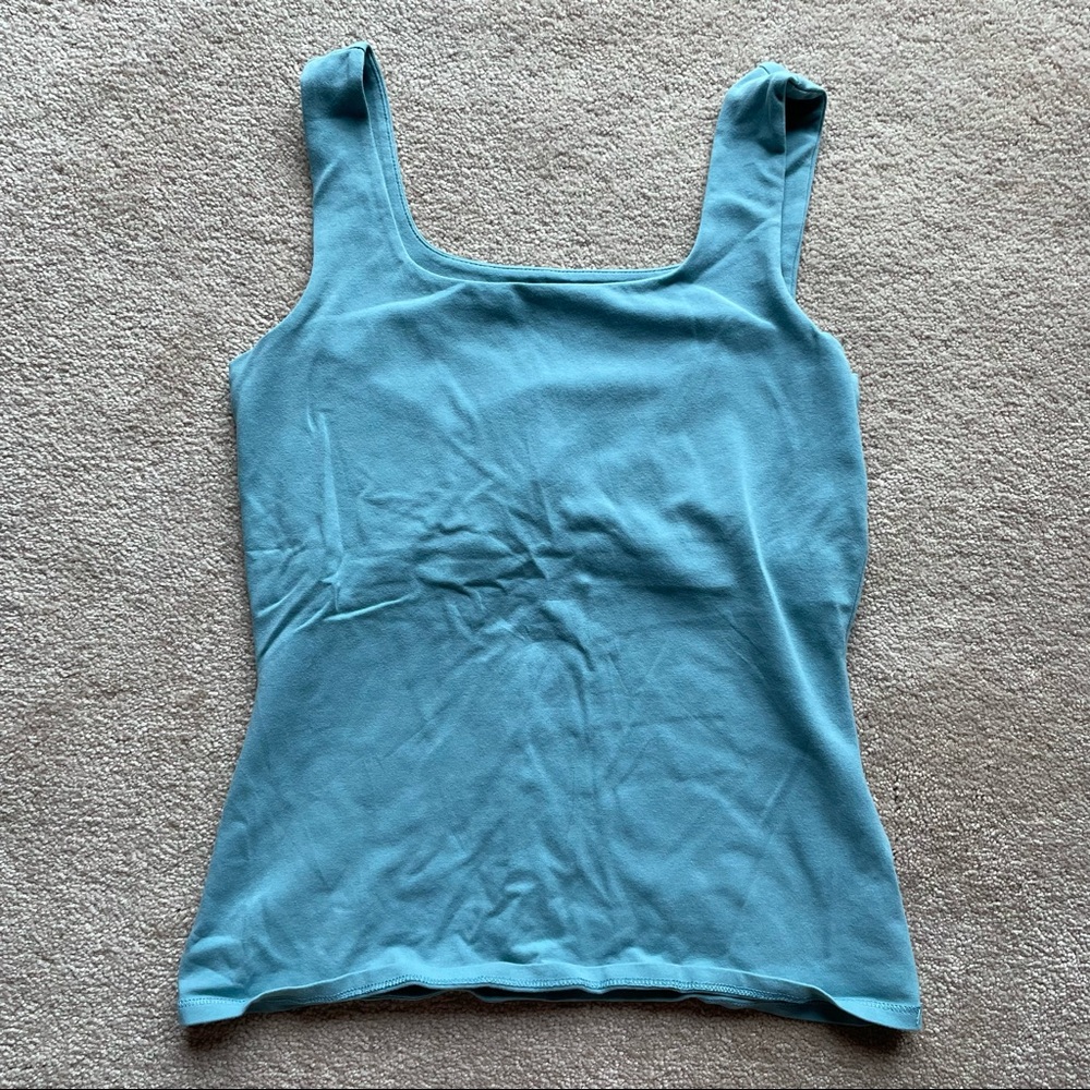 Nic + Zoe built in bra tank top